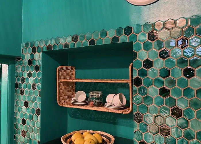 Frumoasa 33 * Бухарест