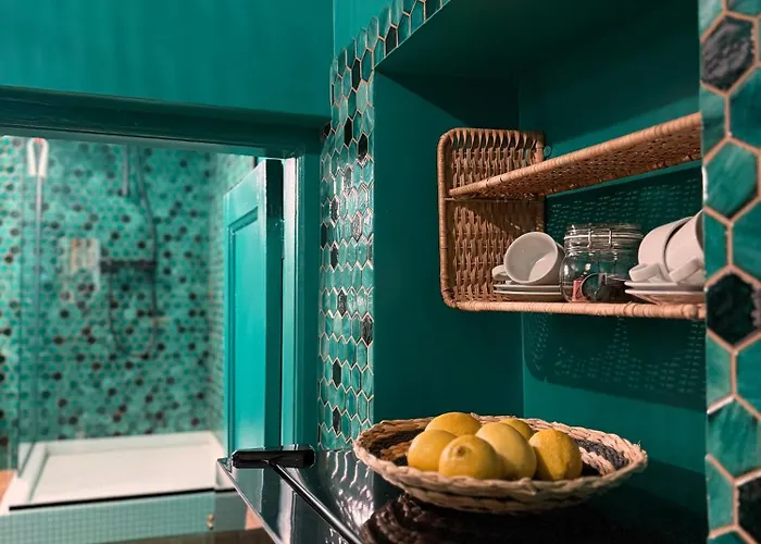 Frumoasa 33 Bucureşti